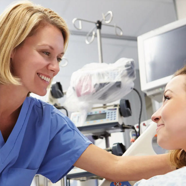 nurse-and-patient in hospital room